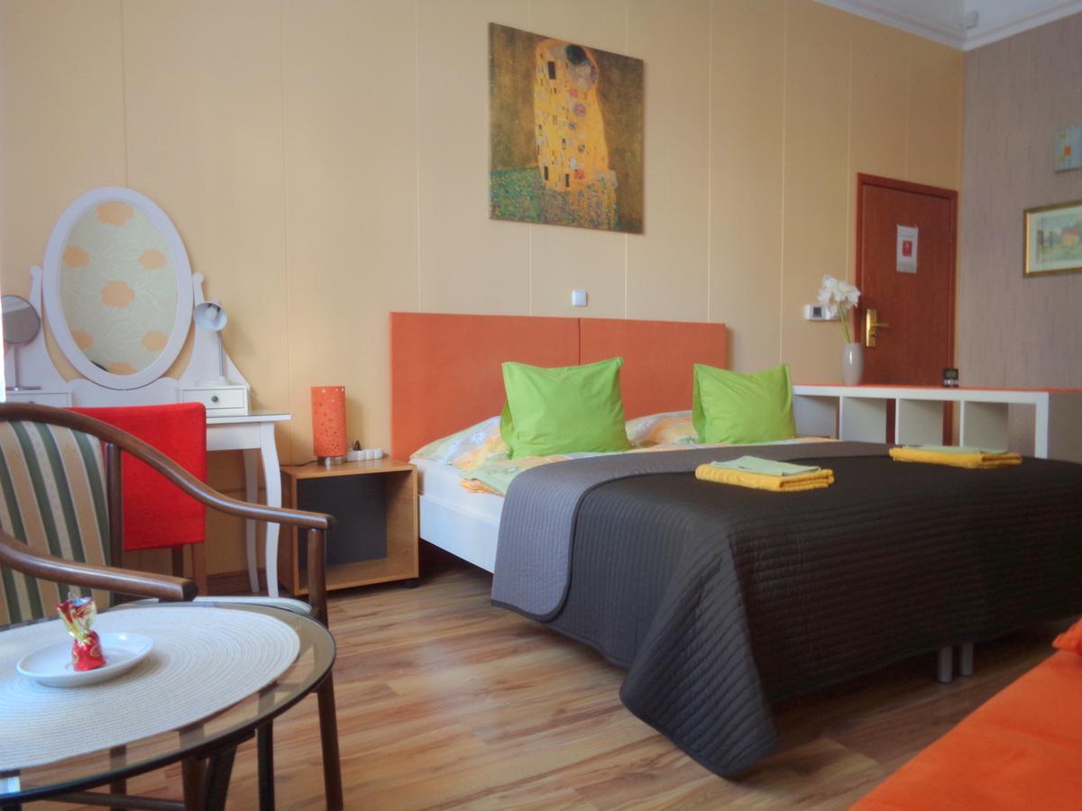 Budapest Guestrooms Экстерьер фото