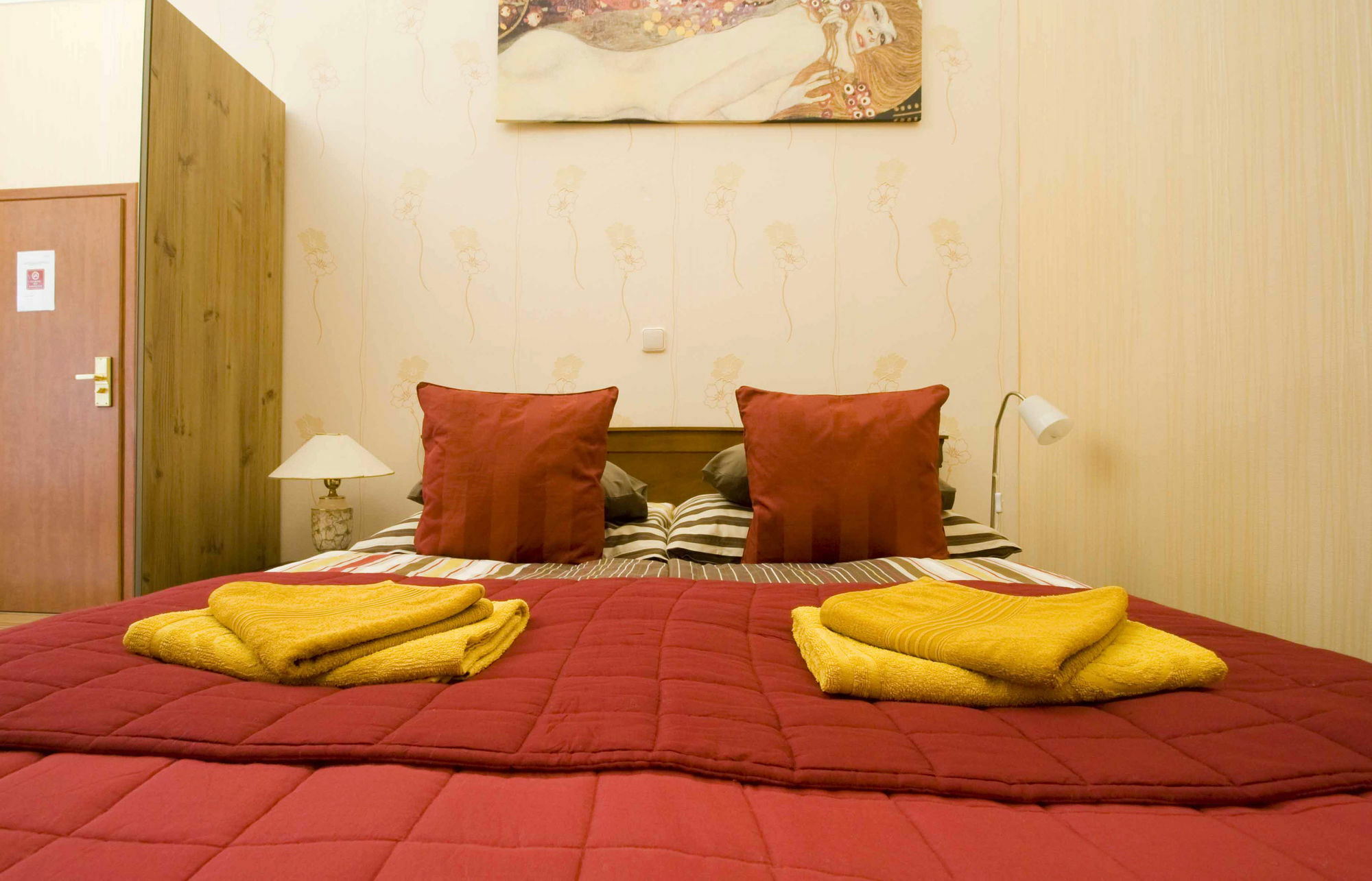 Budapest Guestrooms Экстерьер фото